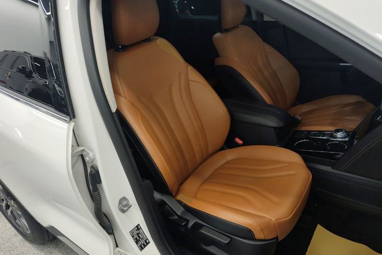 Used Ford Escape 2020 EcoBoost 245 Two-Wheel-Drive Titanium Edition Right Front Seat