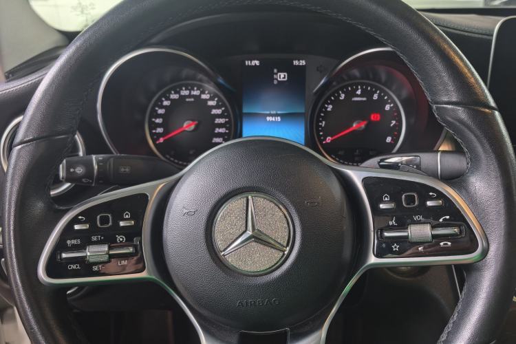 Used Mercedes-Benz C-Class 2019 C 180 L Fashion Edition Sport Version Interior 10