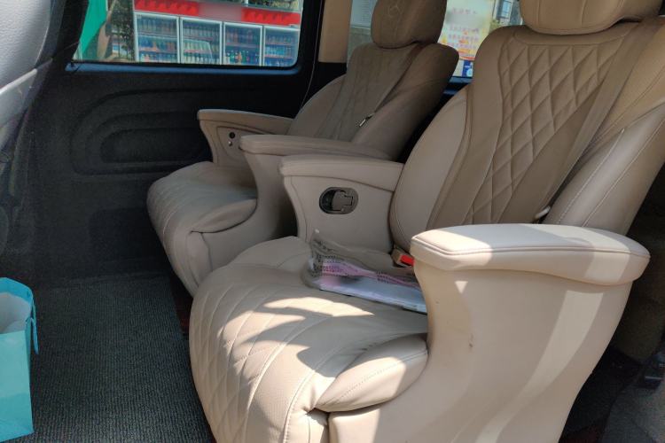 Used Mercedes-Benz Vito 2016 2.0T Business Edition
