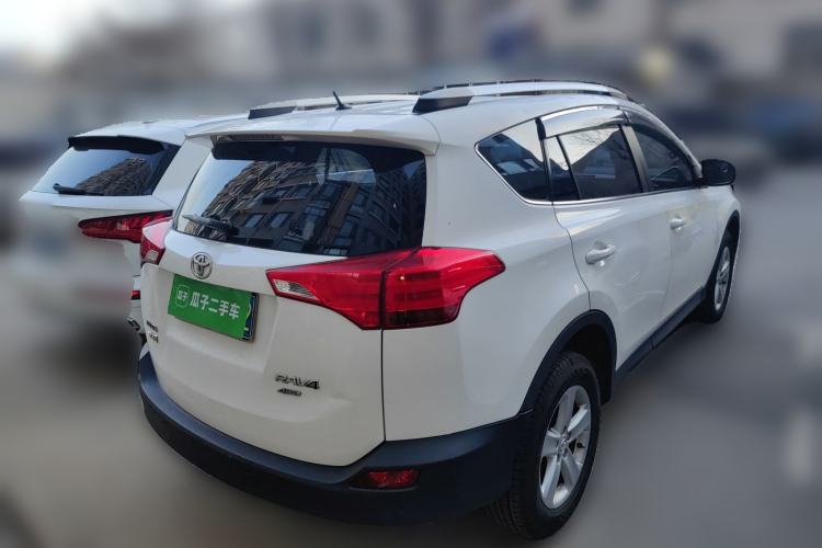 Used Toyota RAV4 2013 2.0L CVT Four-Wheel Drive Fashion Edition