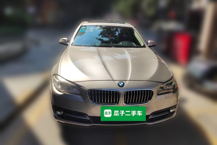 Used BMW 5 Series 2014 520Li Elegant Model
