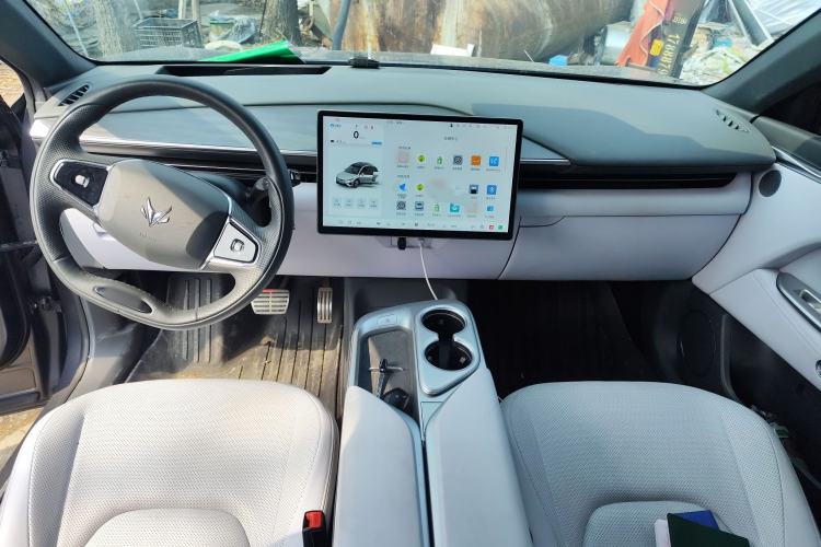 Used ARCFOX Alpha T5 2024 520 MAX Center Console