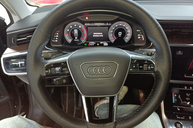 Used Audi A6 2022 allroad quattro Explorer 55 TFSI Prestige Off-Road Model