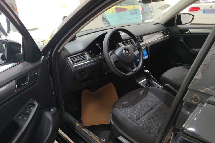 Used Volkswagen Bora 2018 1.5L Automatic Fashion Model