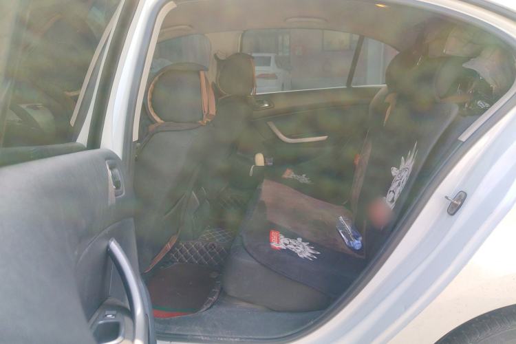 Used Peugeot 408 2013 2.0L Manual Comfort Edition