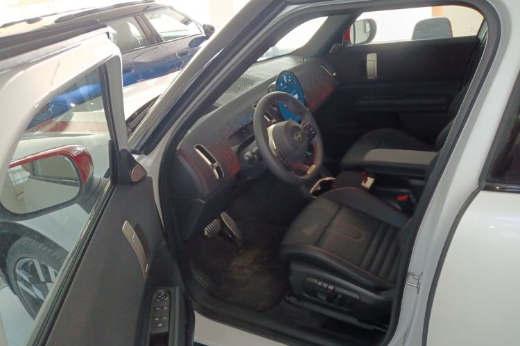 Used MINI JCM COUNTRYMAN 2024 2.0T JOHN COOPER WORKS Driver Seat