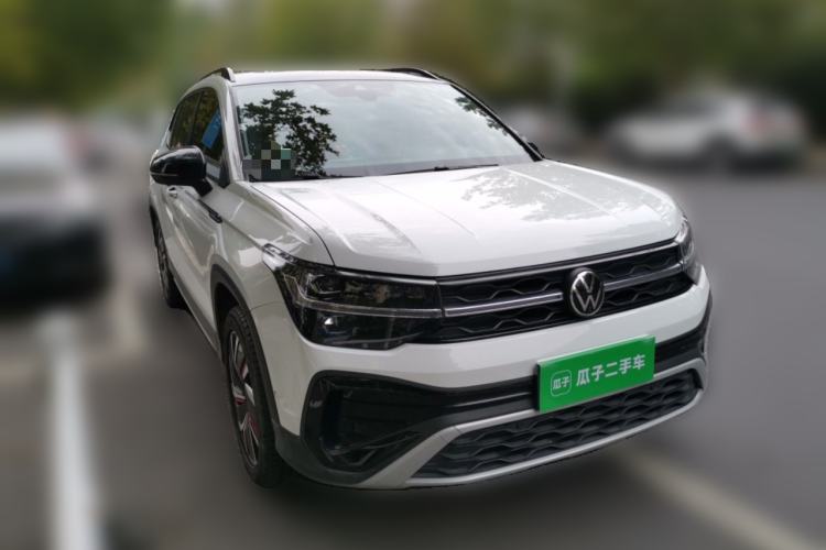 Used Volkswagen Tharu 2023 300TSI Two-Wheel-Drive Moon Luxury Edition
