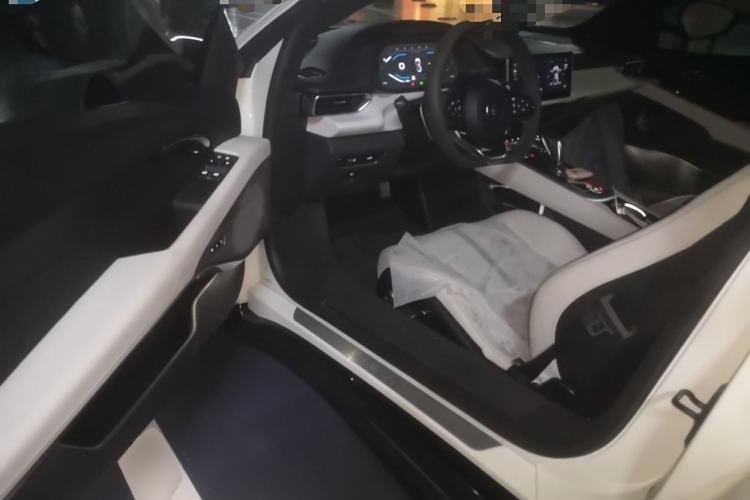 Used Lotus EMIRA 2021 2.0T DCT First Edition
