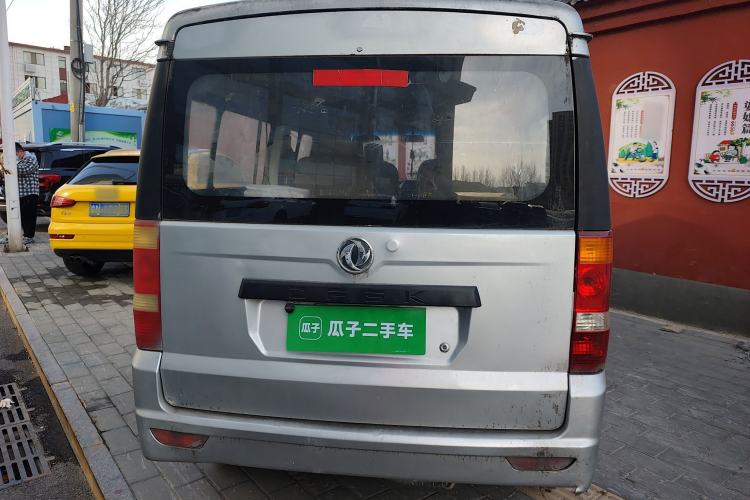 Used Dongfeng Xiaokang C37 2012 1.4L Standard Edition DK13-06
