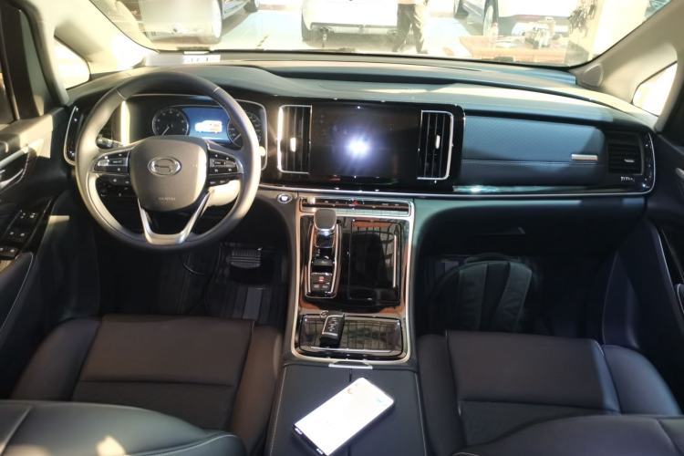 Used GAC Trumpchi M8 2024 Lingxiu Series 390T Luxury Edition Center Console