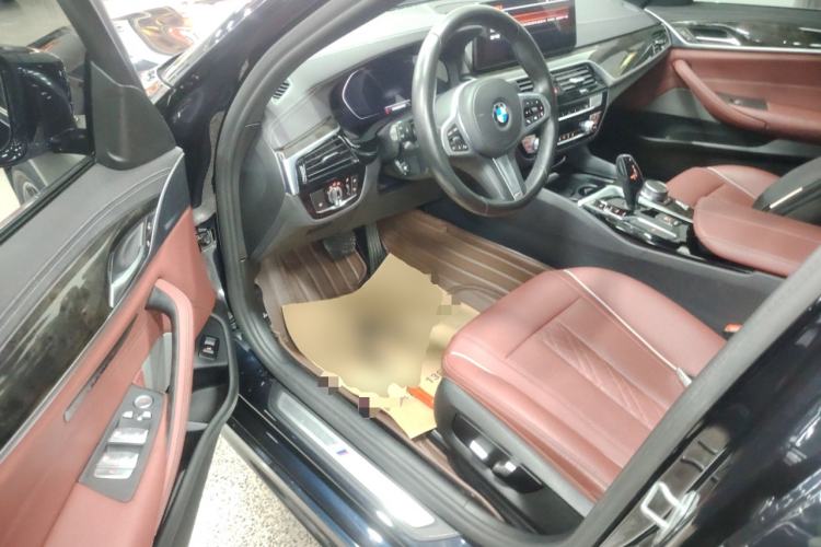 Used BMW 5 Series 2022 Restyled 525Li M Sport Package