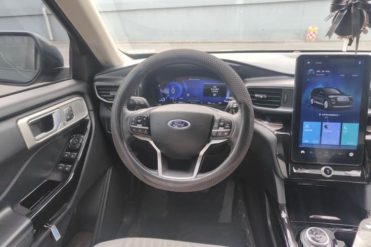 Used Ford Explorer 2020 EcoBoost 285 4x4 Titanium Edition 7-Seater