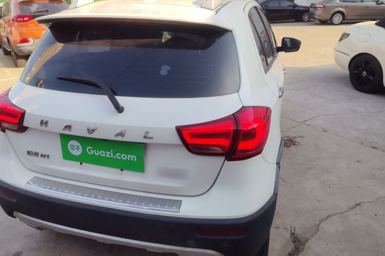 Used Haval H1 2015 1.5L AMT Luxury Model
