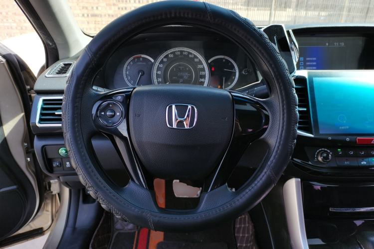 Used Honda Accord 2016 2.0L Comfort Edition
