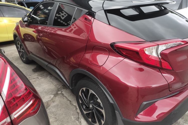 Used Toyota IZOA 2018 2.0L Yichi Version China VI Standard