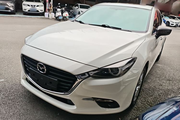 Used Mazda 3 Axela 2017 Sedan 1.5L Automatic Luxury Model Emission Standard China V