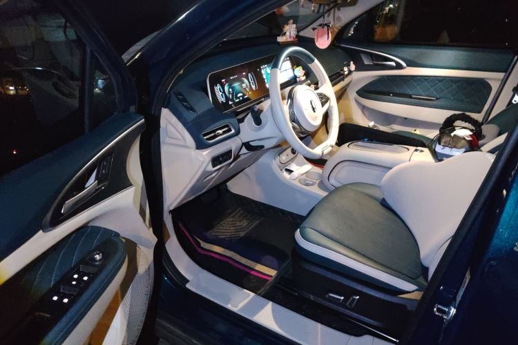 Used ORA Good Cat 2023 401 km Standard Range Premium Version Lithium Iron Phosphate Driver Seat