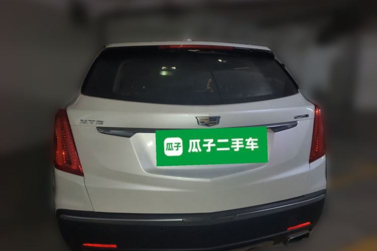 Used Cadillac XT5 2018 25T Luxury Model Rear