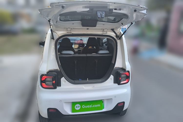 Used Geely Galaxy Panda 2023 Panda Mini 200km Endurance Bear
