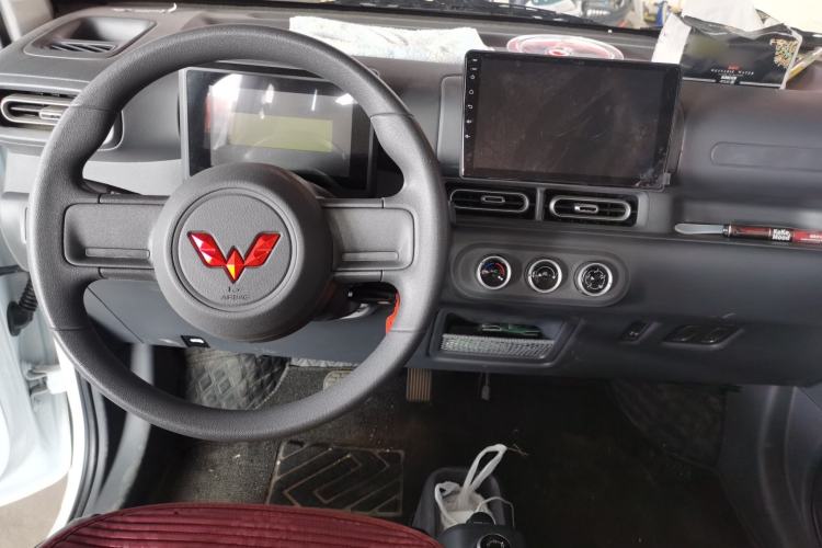 Used Wuling Zhiguang New Energy 2025 Standard Model
