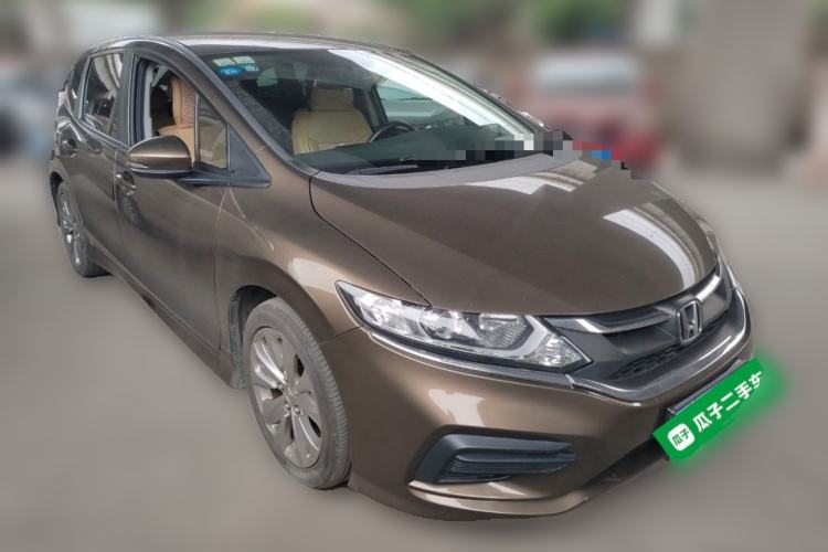 Used Honda Jade 2017 1.8L Automatic Classic Edition 5 seats Front Right 45 Deg