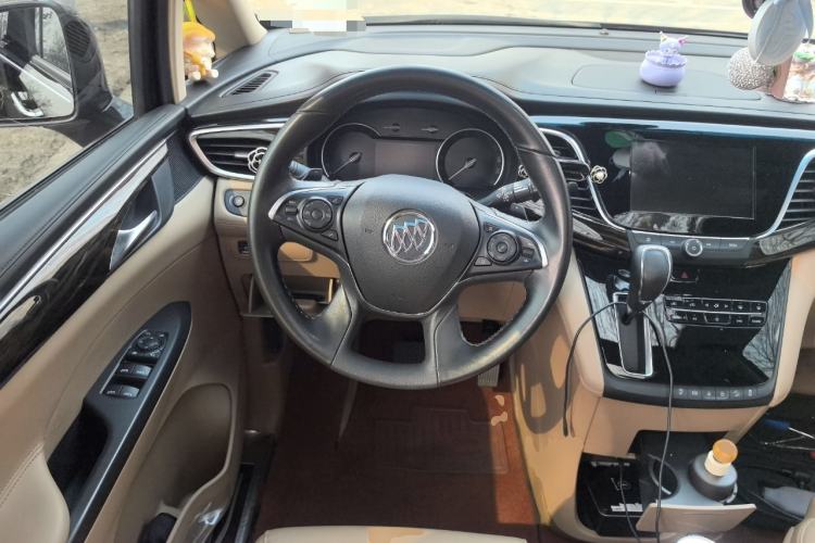 Used Buick GL8 2017 ES 28T Luxury Model China V Standard
