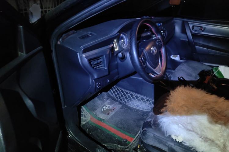 Used Toyota Levin 2016 Dual-Engine 1.8H GS E-CVT Elite Model with Sunroof