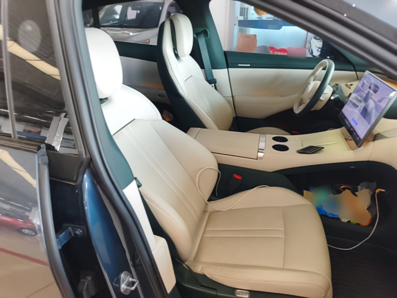 Xiaomi Auto YU7 2025 Ultra-Long Range Rear-Wheel Drive Version — снимка 19