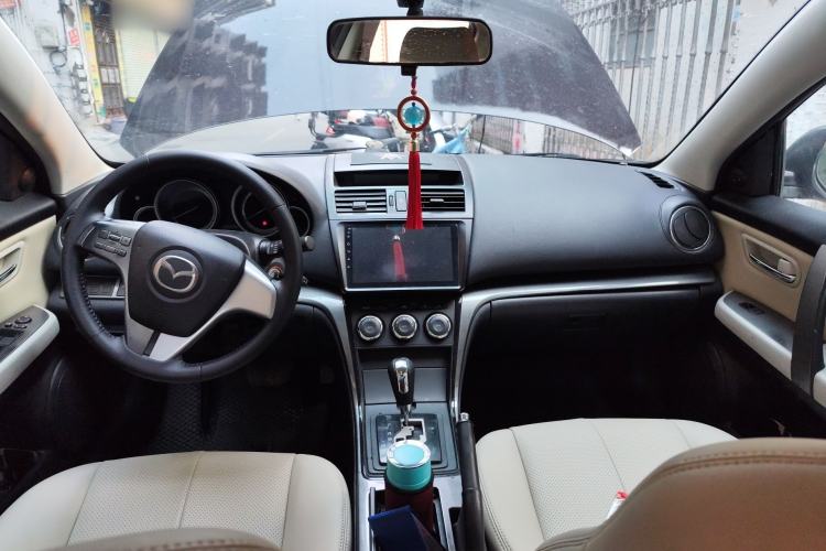 Used Mazda 6 2012 2.0L Automatic Elite Edition Center Console