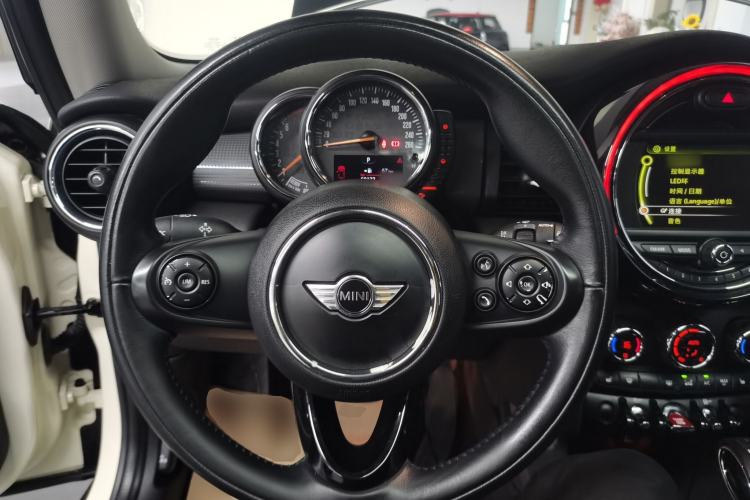 Used MINI 2014 1.5T COOPER Excitement
