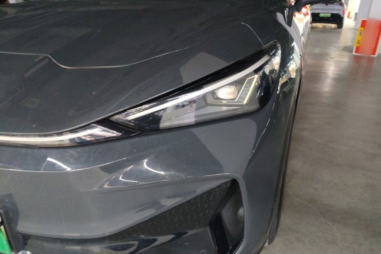 Used Volkswagen ID.UNYX 2024 Pro Long-Range Version Left Front Headlight