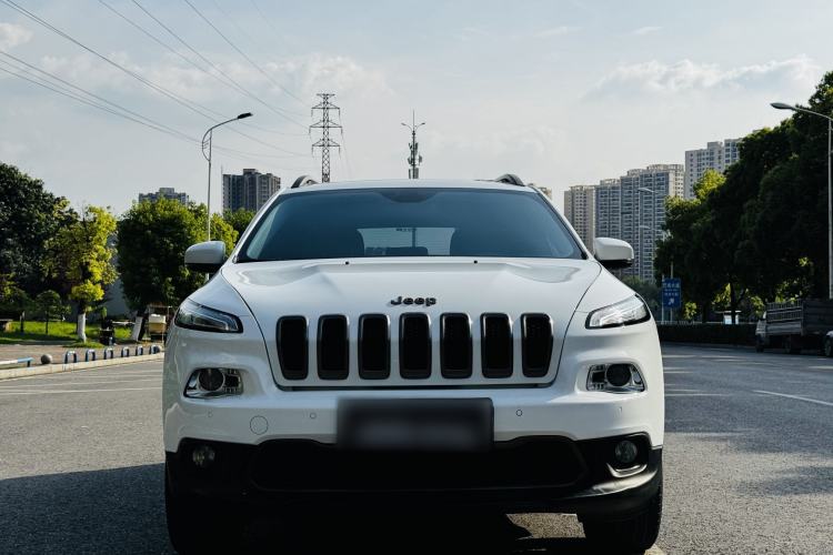 Used Jeep Cherokee 2016 2.4L 75th Anniversary Edition
