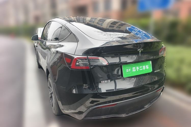 Used Tesla Model Y 2023 Rear-Wheel-Drive Version