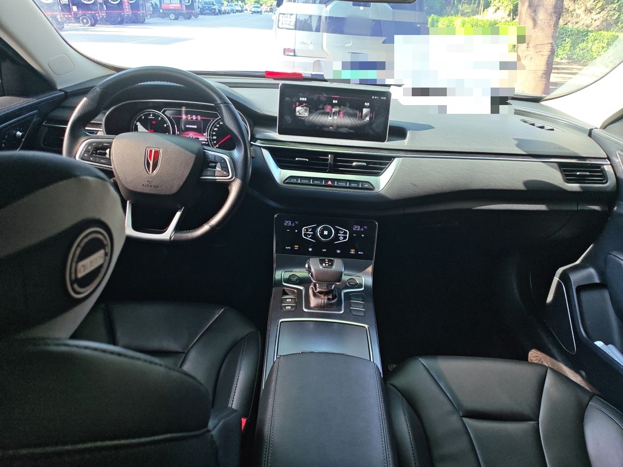 Hongqi H5 2022 Classic Model Facelift 1.5T DCT Qiyun Edition — снимка 9