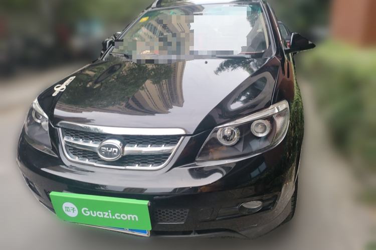Used BYD S6 2014 2.0L Manual Luxury 5-Seater