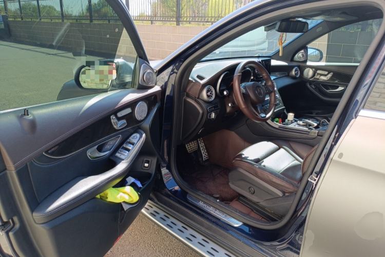 Used Mercedes-Benz GLC 2016 GLC 260 4MATIC Luxury Model