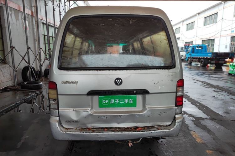 Used Foton Scenic 2014 2.5T Express Classic Long-Wheelbase Low-Roof Model 4J25TC
