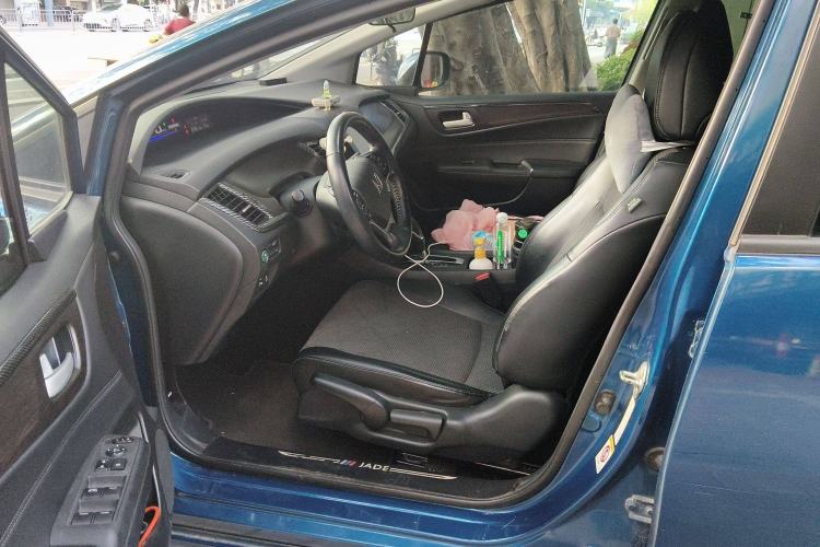 Used Honda Jade 2014 1.8L Automatic Comfort Elite Version 5 Seats
