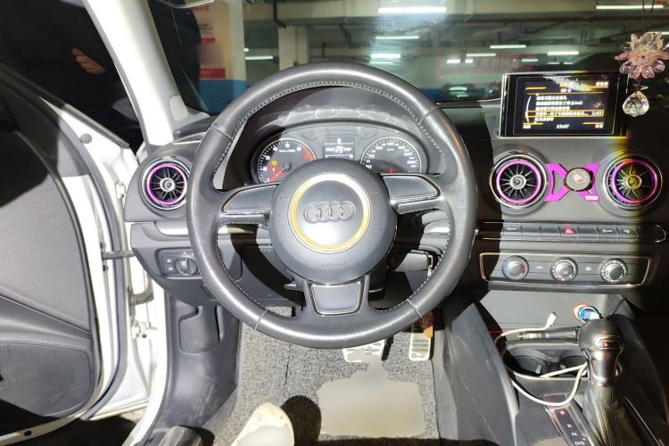 Used Audi A3 2016 Limousine 35 TFSI Ambition Edition