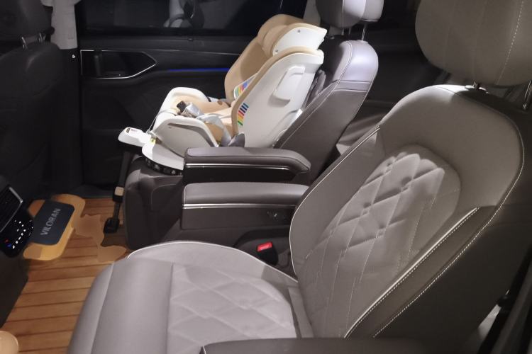 Used Volkswagen Viloran 2022 380TSI Prestige Edition