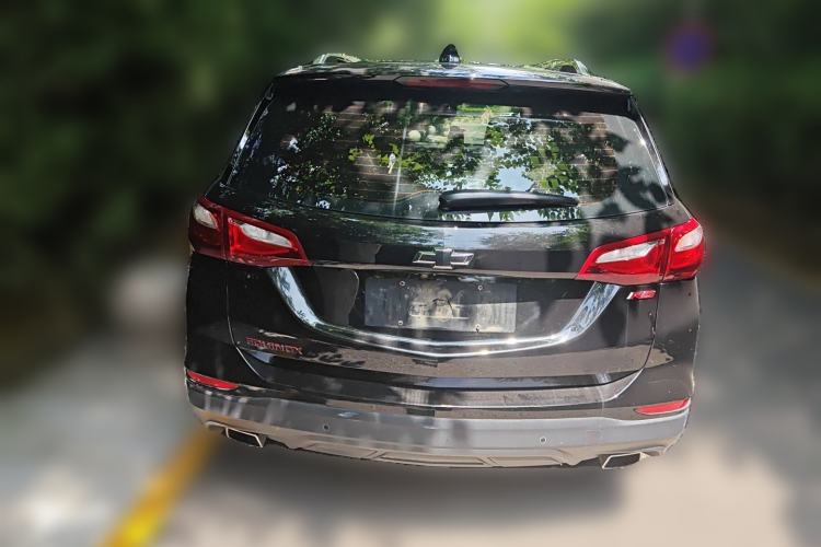 Used Chevrolet Equinox 2019 Redline 550T Automatic All-Wheel-Drive RS Model China VI Standard