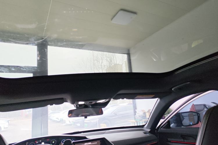 Used CHANGAN UNI-V 2024 1.5T Prestige Edition
