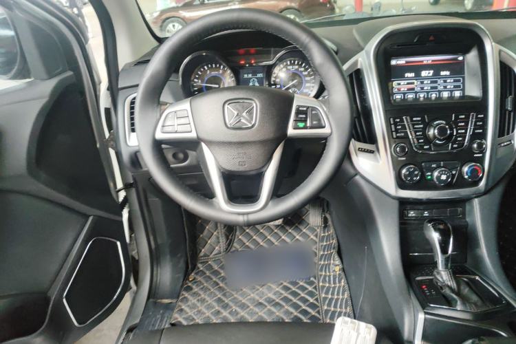 Used JMC Yusheng S350 2013 2.4T Automatic 2WD Diesel Luxury Edition 5 Seats