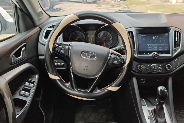 Used Cowin X5 2017 2.0L CVT Luxury Version Steering Wheel