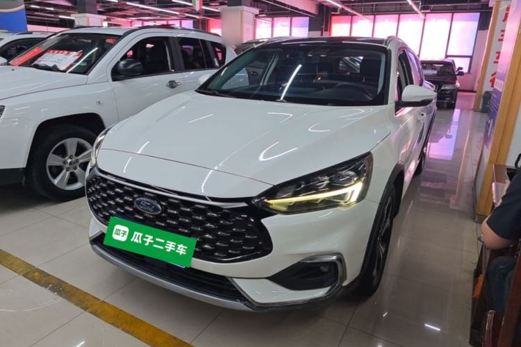 Used Ford Focus 2021 EcoBoost 180 Automatic Hunter Edition Guazi used car, China used car export, Used car for sale, Used cars, Cheapest cars for sale