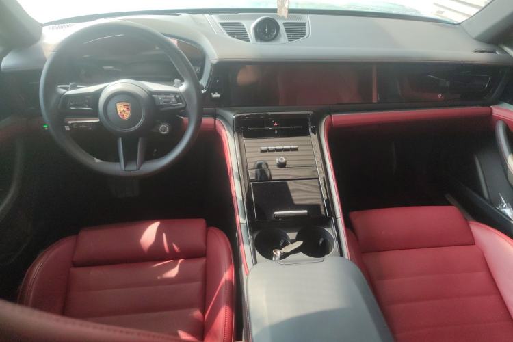 Used Porsche Panamera 2024 Panamera 2.9T Center Console