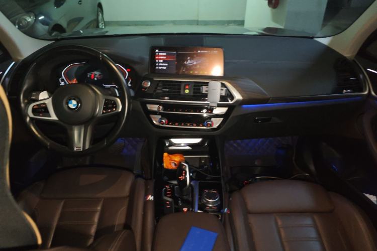 Used BMW X3 2021 xDrive28i M Sport Package Center Console