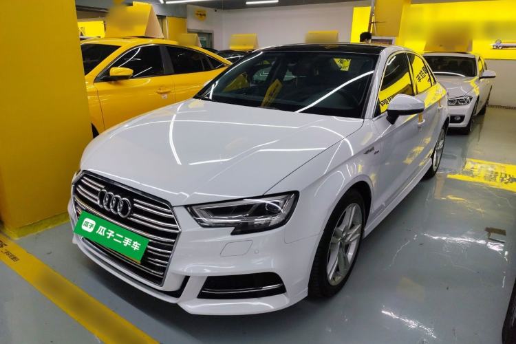 Used Audi A3 2019 Limousine 35 TFSI Fashion Edition China VI Emission Standard