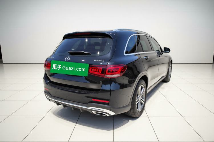 Used Mercedes-Benz GLC 2020 GLC 260 L 4MATIC Luxury Model Exterior 5