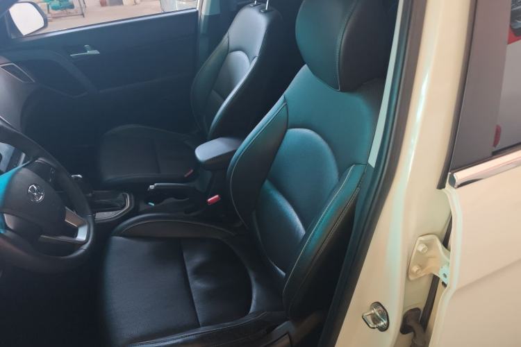 Used Hyundai ix25 2015 1.6L Automatic Two-Wheel Drive Smart GLS Trim